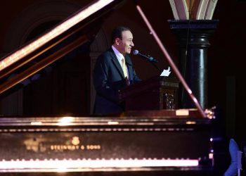 Gobernador Durazo logra récord histórico de más de 550 postulaciones de artistas para FAOT 2026