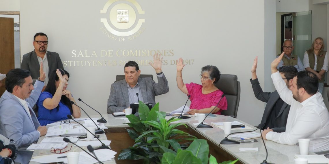 Aprueba Comisión de Gobernación reforma constitucional sobre transparencia, no reelección y nepotismo