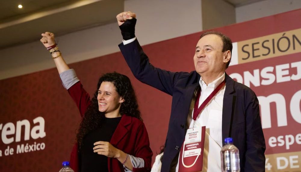 Prohiben a aspirantes a 16 gubernaturas autos de lujo, joyería y vuelos en primera clase: Morena fija reglas para 2027