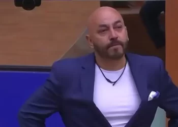 En medio del llanto, Lupillo Rivera anuncia su salida de “La casa de los Famosos All Stars”