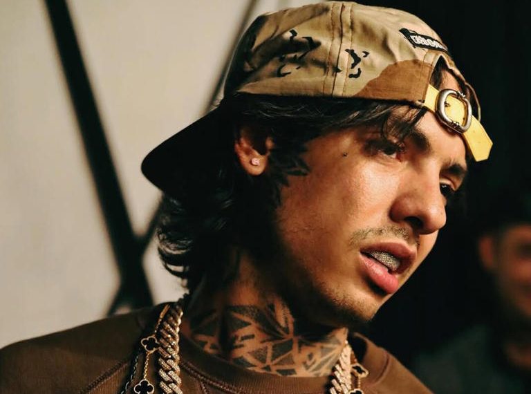 Natanael Cano cantó narcocorridos en Aguascalientes y le quitaron el sonido