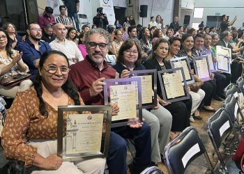 Reconoce Unison a 138 académicos por sus años de servicio
