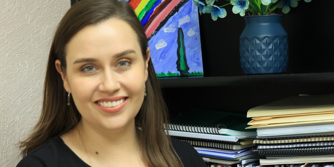 La salud de la mujer, en su papel como madre, debe ser una prioridad permanente