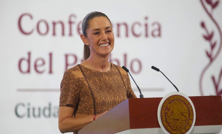 Sheinbaum felicita a todas las madres de México