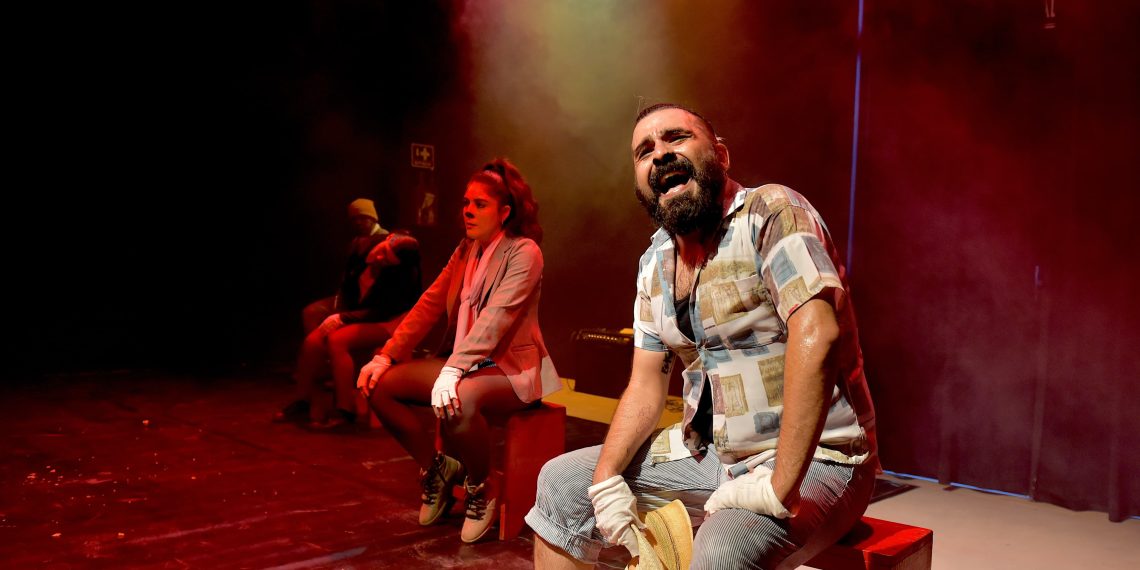 Conmueve “Jauría” al público en las Fiestas del Pitic con una mirada a la vida animal y humana