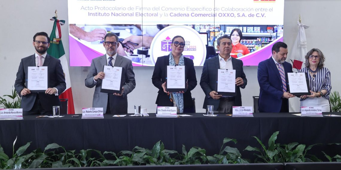Firman INE y OXXO convenio de colaboración para promover el voto en elección judicial