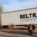 Se incendia caja de trailer con 35 toneladas de carbón sobre la carretera a Sonoyta