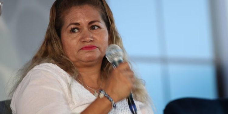Ceci Flores es declarada persona non grata en pueblo seri; buscadora denuncia amenazas