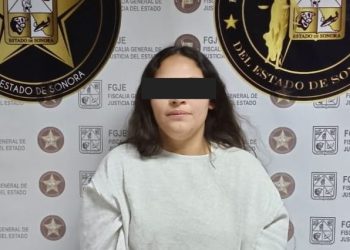 Tras ser deportada, se cumplimenta orden de aprehensión a mujer por delito de violencia familiar
