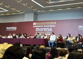 ‘No nos confiemos’, advierte CSP a morenistas en carta