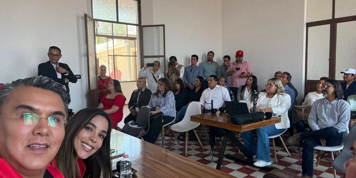 Los Diputados Federales, Ramón Flores y Diana Karina Barreras, refrendan el compromiso del PT con la Cuarta Transformación