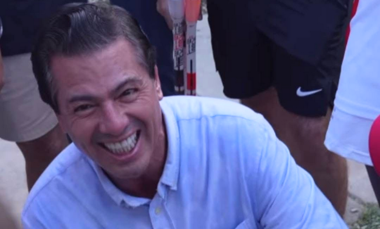 Peña Nieto reaparece y protagoniza espectáculo de magia