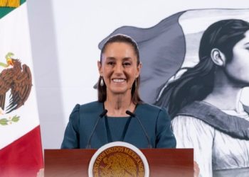 Considera Sheinbaum movilización contra impuesto a remesas en Estados Unidos