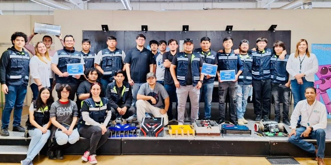 Gana alumnado de la Universidad Tecnológica de SLRC primeros lugares en Torneo de Robótica Crodit 2025