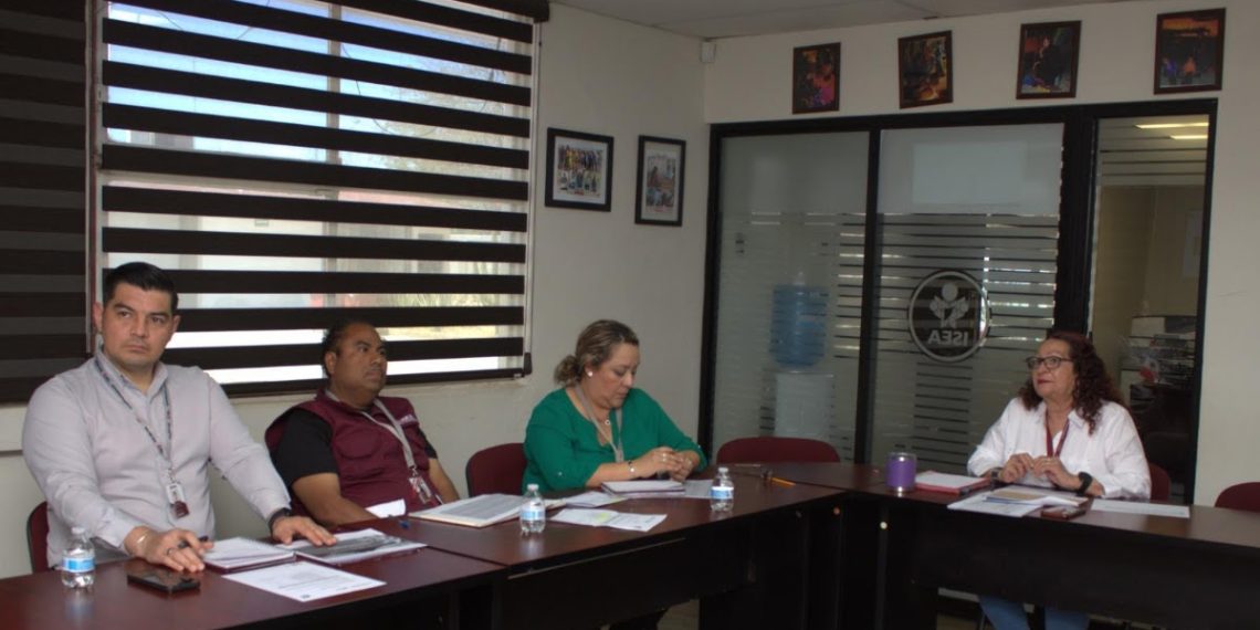 Esfuerzos de Gobernador Durazo colocan a Sonora en primer lugar nacional en alfabetización: ISEA