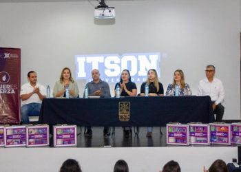 Gobierno de Sonora entrega botiquines de Bienestar Menstrual a ITSON Náinari
