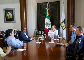 Gobernador Durazo convierte a Sonora en la capital del béisbol caribeño