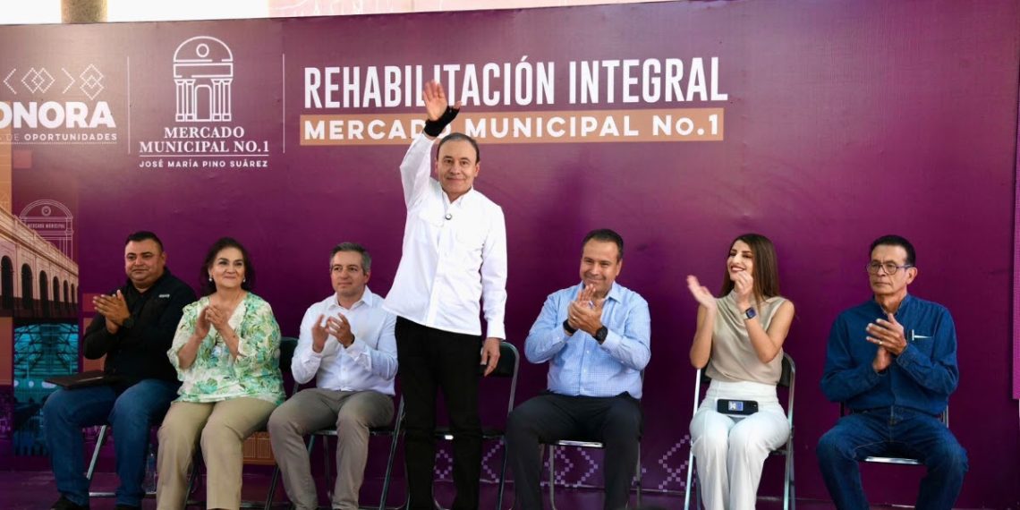 Rescate del Mercado Municipal es una realidad; Gobernador Durazo entrega instalaciones renovadas a locatarios