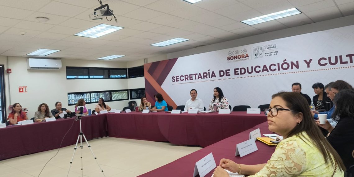 Capacita Gobierno de Sonora a docentes para innovar la práctica educativa con el uso de la Inteligencia Artificial: SEC