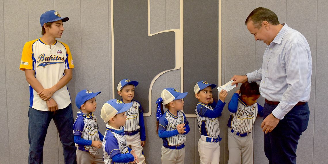 Apoya Toño Astiazarán al talento deportivo hermosillense con 47 proyectos