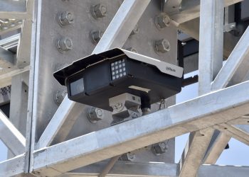 Comienzan a operar cámaras de video vigilancia en innovadores Arcos de Seguridad vial