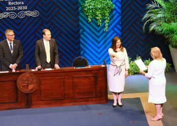 Asume Dena María Camarena Gómez la Rectoría de la Universidad de Sonora