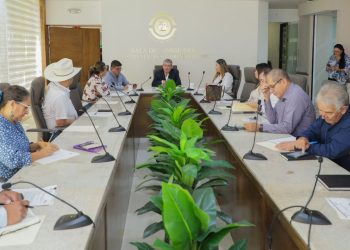 Legisladores coordinan esfuerzos en beneficio de los pueblos originarios