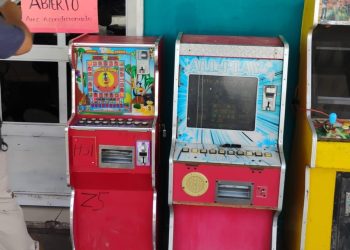 Asegura AMIC y DEFENSA 19 máquinas tragamonedas en diversos puntos de Obregón