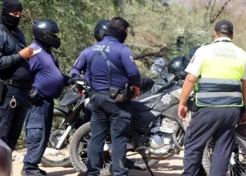 Hombres armados disparan contra conductor en intento de asalto en Villa Real