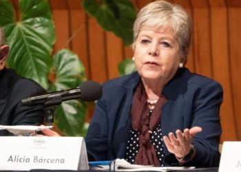 Alicia Bárcena no se descarta para dirigir la ONU