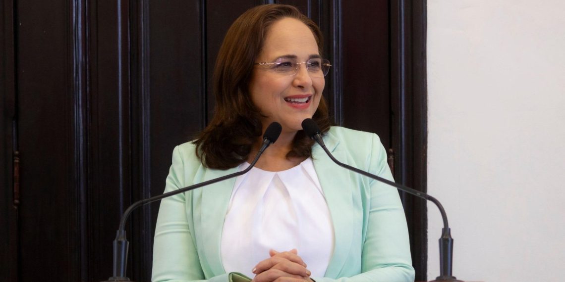 Presenta Ayuntamiento de Guaymas avances en obras de pavimentación