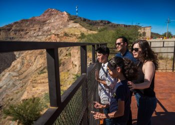 Disfruta el Tour Minero La Colorada y conoce el único mirador escénico público a un tajo minero en México