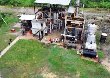 Hallan refinería ilegal en Coatzacoalcos, Veracruz