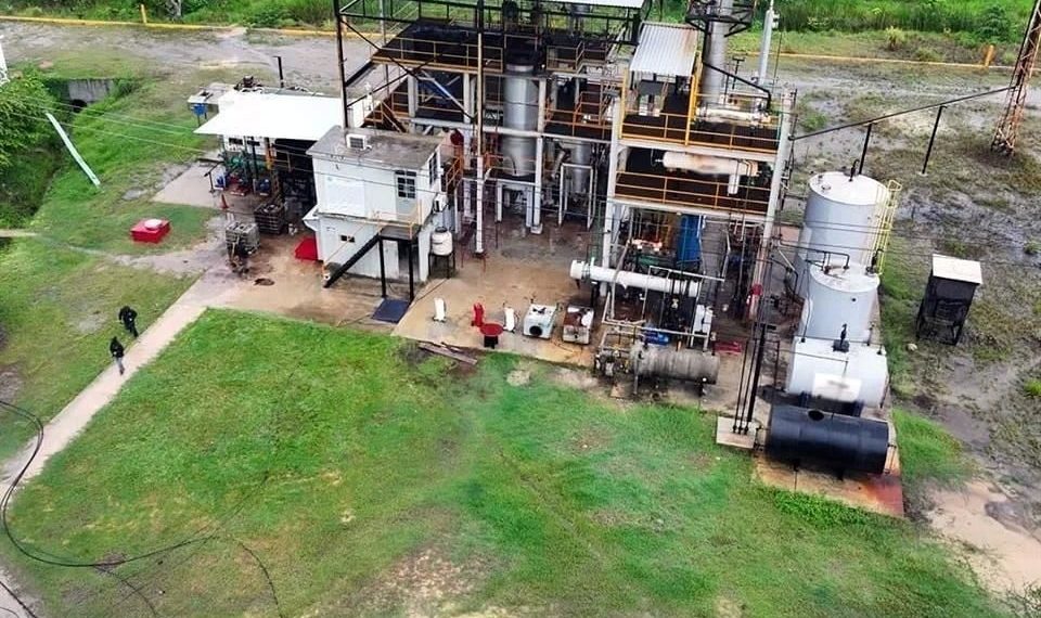 Hallan refinería ilegal en Coatzacoalcos, Veracruz