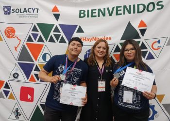 Ganan estudiantes de Cecyte Sonora medalla de plata en Infomatrix Iberoamérica 2025