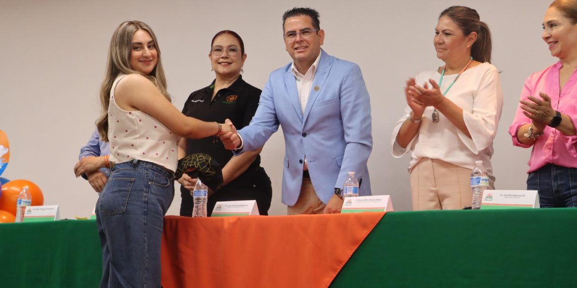 Fomenta Gobierno de Sonora investigación científica y tecnológica en estudiantes universitarios: Unisierra