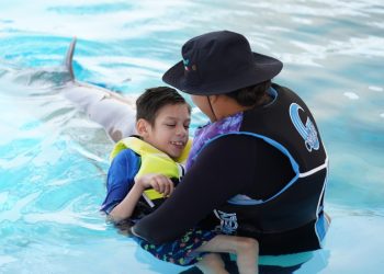 Gobierno de Sonora inicia registro para terapias asistidas con delfines