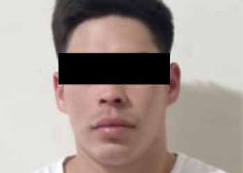 Detienen Gobierno de Sonora y SEMAR a dos personas con arma de fuego, cartuchos y narcótico en Caborca