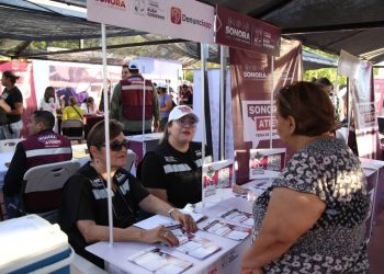 Gobernador Durazo lleva feria de servicios gratuitos “Sonora Atiende” a Altares