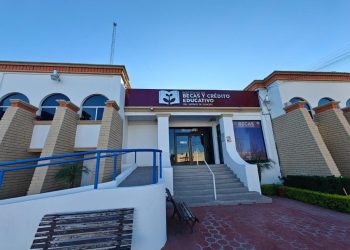 Invita Gobierno de Sonora a participar en la convocatoria de becas para escuelas particulares