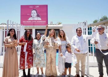 Gobernador Durazo y presidenta de DIF Sonora, Rocío Chávez, benefician a adultos mayores con el primer centro de asistencia pública