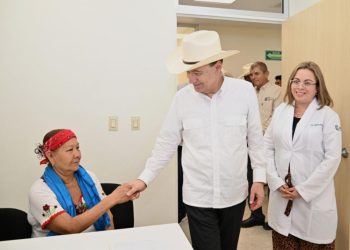 Gobernador Durazo refuerza abasto de medicamentos con inversión histórica de más de 200 millones