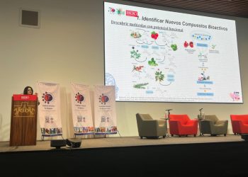 Participa investigadora de la UES en congreso internacional de nutrición, sustentabilidad e inteligencia artificial