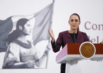 Sheinbaum reconoce que llamó a movilizarse pacíficamente pero por remesas