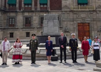 Conmemoran en el Zócalo siete siglos de la fundación de Tenochtitlán