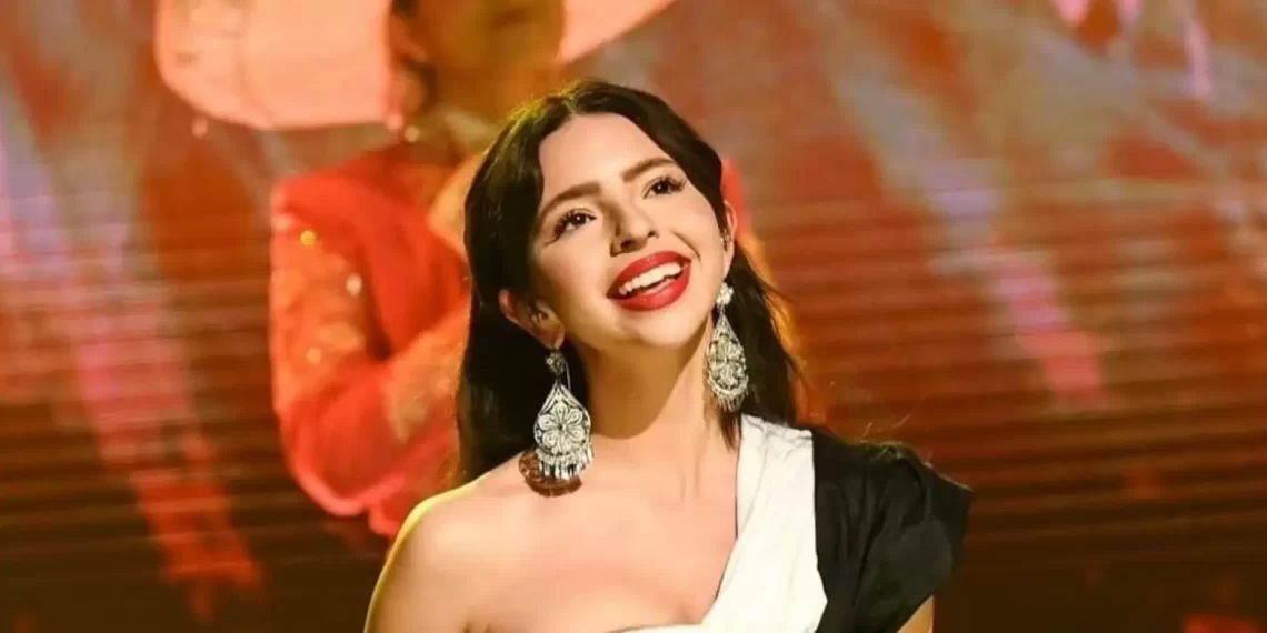 Ángela Aguilar donará a migrantes ganancias de su gira