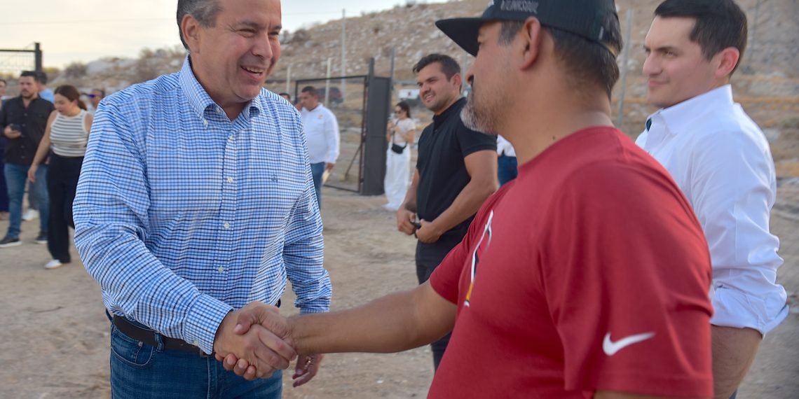 Entrega Toño Astiazarán primera etapa de Centro Comunitario Las Lomas en beneficio de vecinos del sector