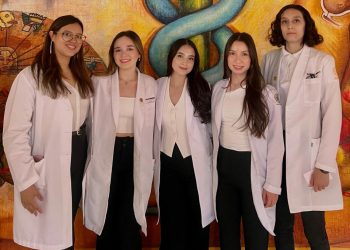 Se integran por primera vez médicos pasantes a la Dirección de Salud Municipal