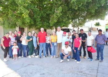Ramón Flores entrega informe legislativo en Mazatán y Nácori Grande