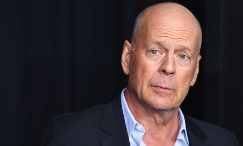Devastador avance en la salud de Bruce Willis: ya no puede hablar ni caminar
